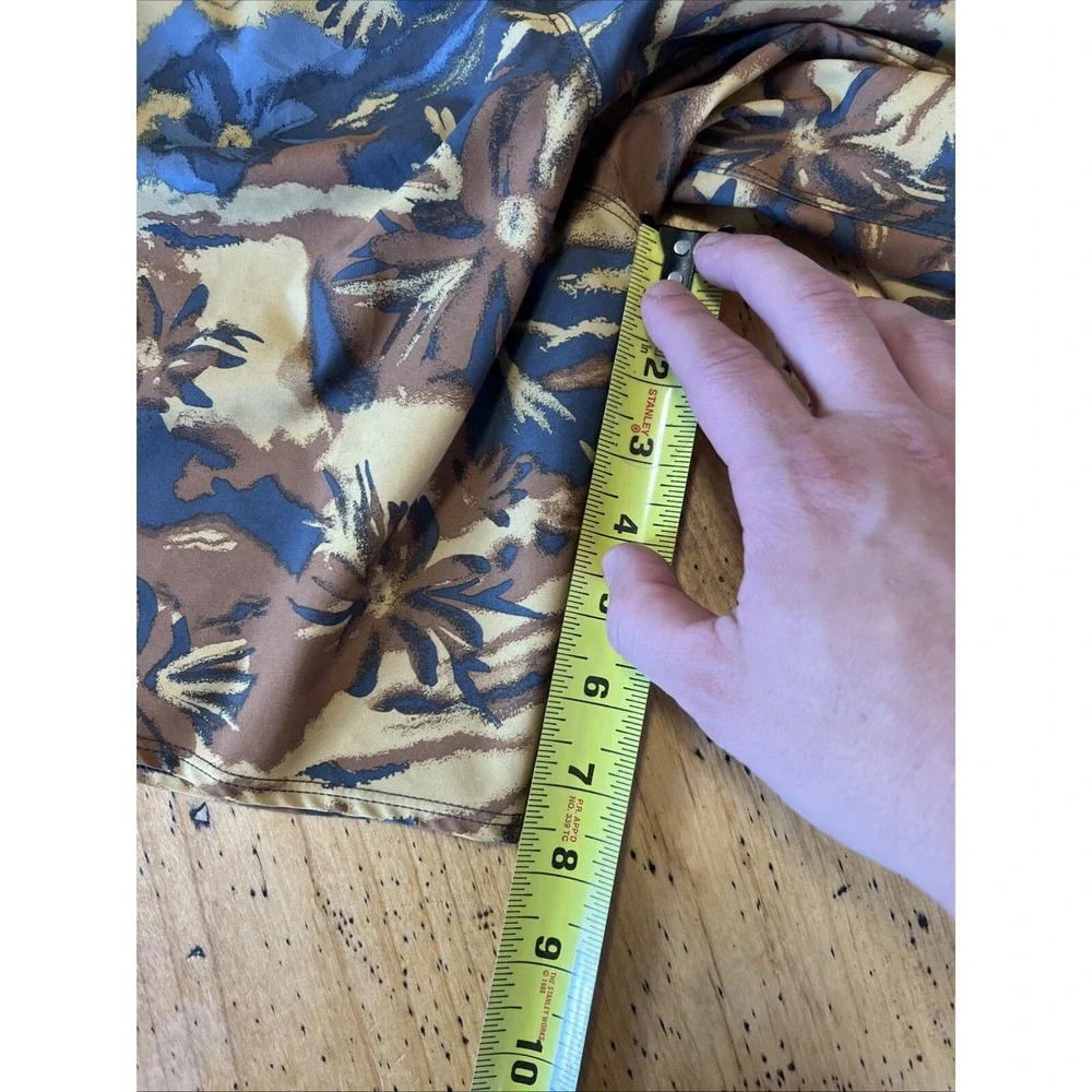 Men's Patagonia Board Shorts Men's 33 Floral Pattern Drawstring Beach‎ Outdoor